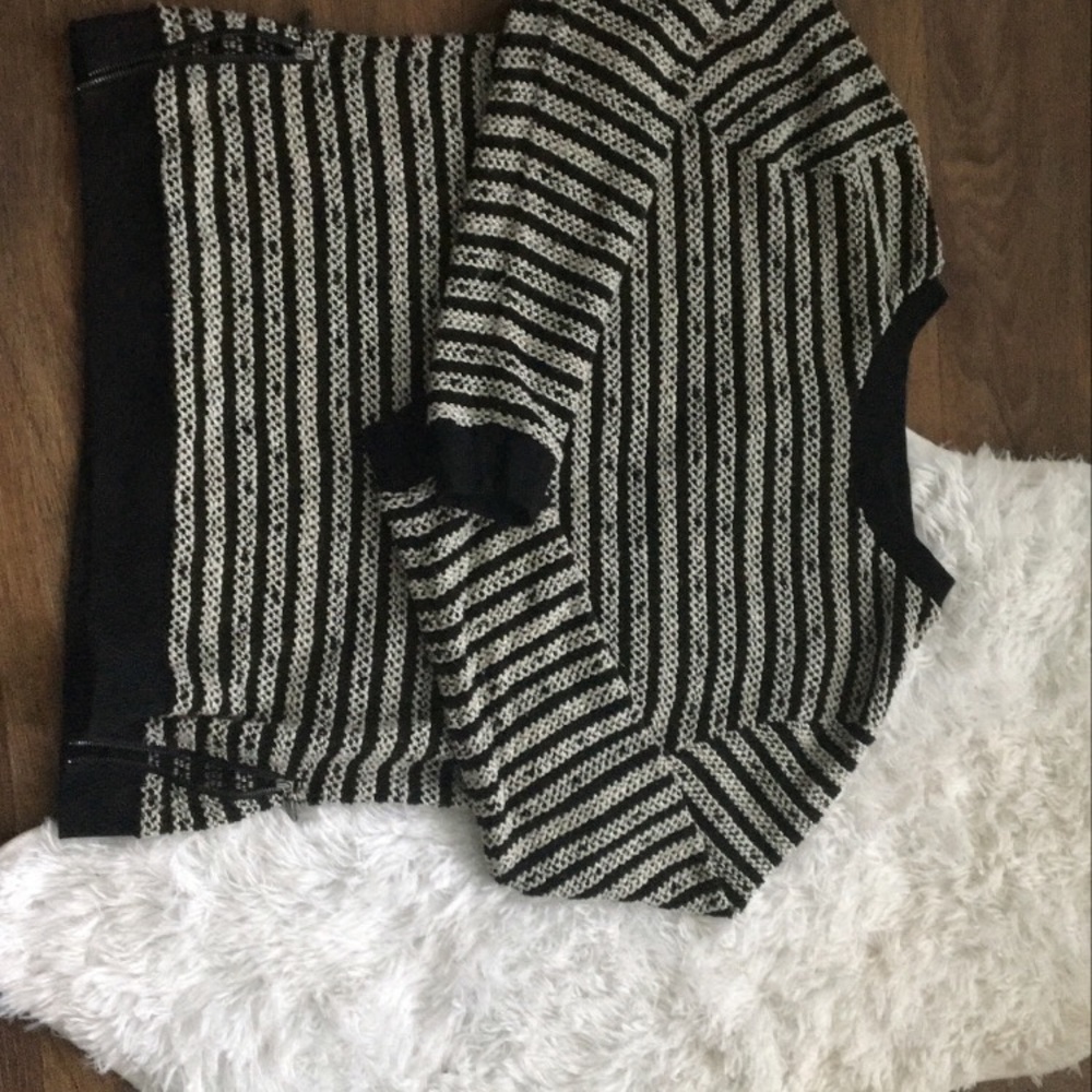 Johnston & Murphy Sweater